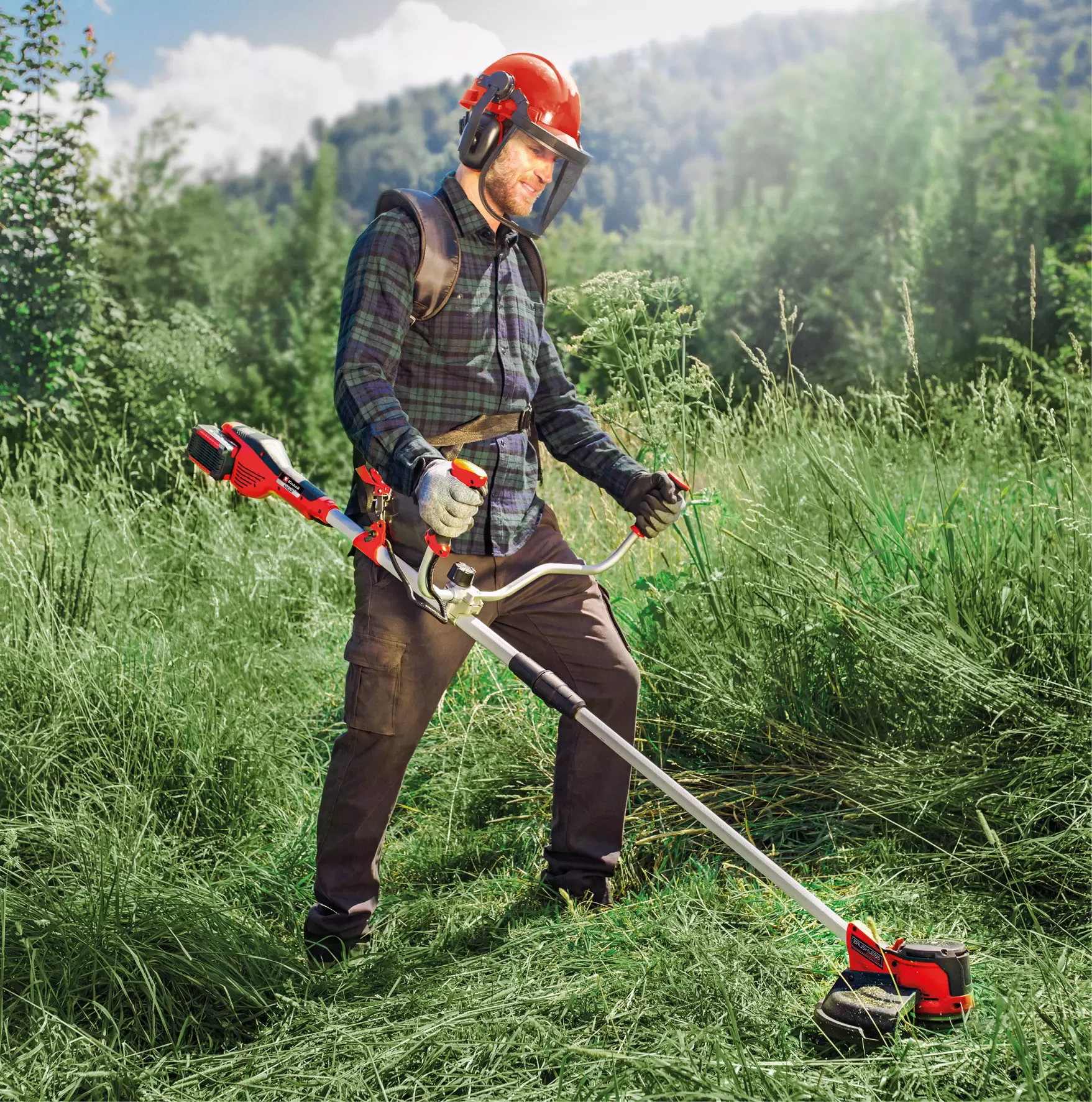 einhell-expert-cordless-scythe-3411320-example_usage-001