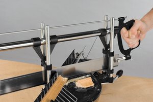 Sega per tagli obliqui