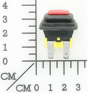 Ship type main switch