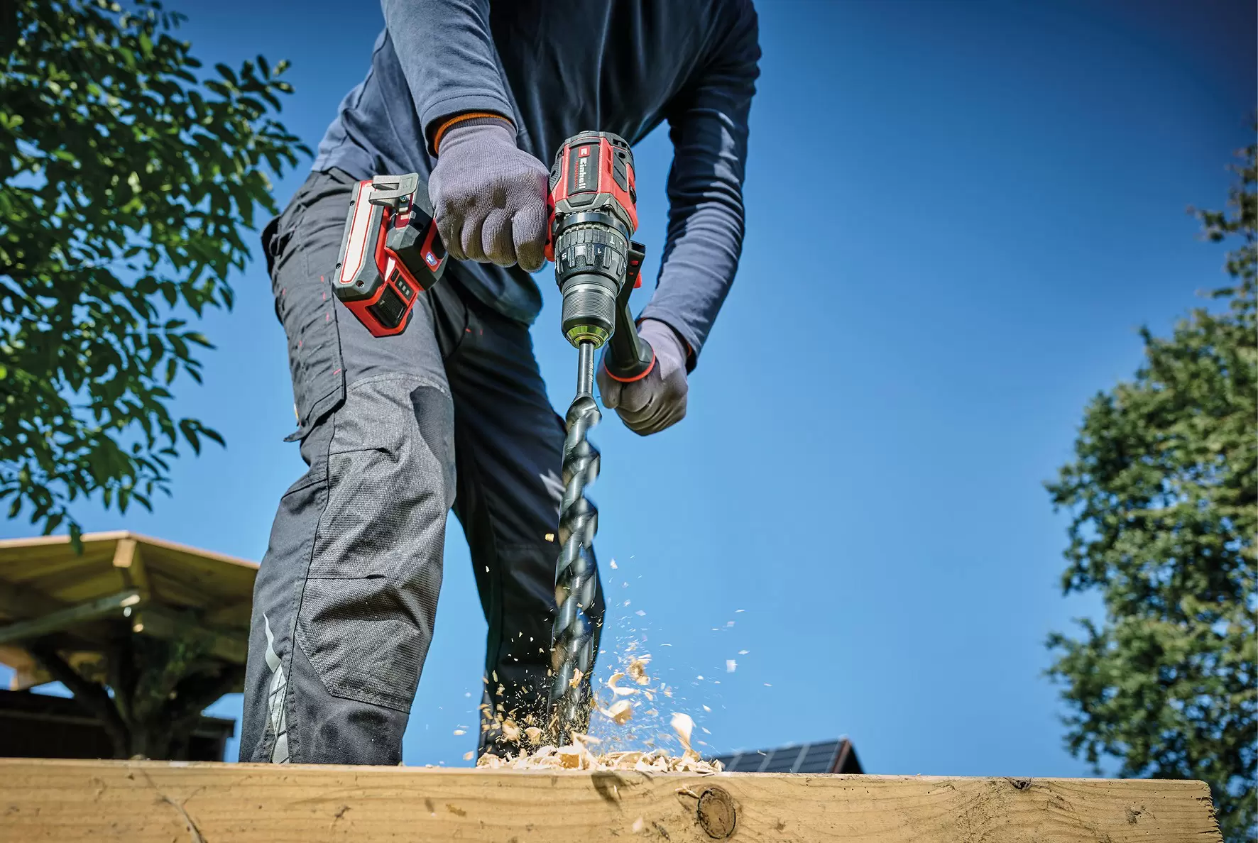 einhell-professional-cordless-impact-drill-4514311-example_usage-001