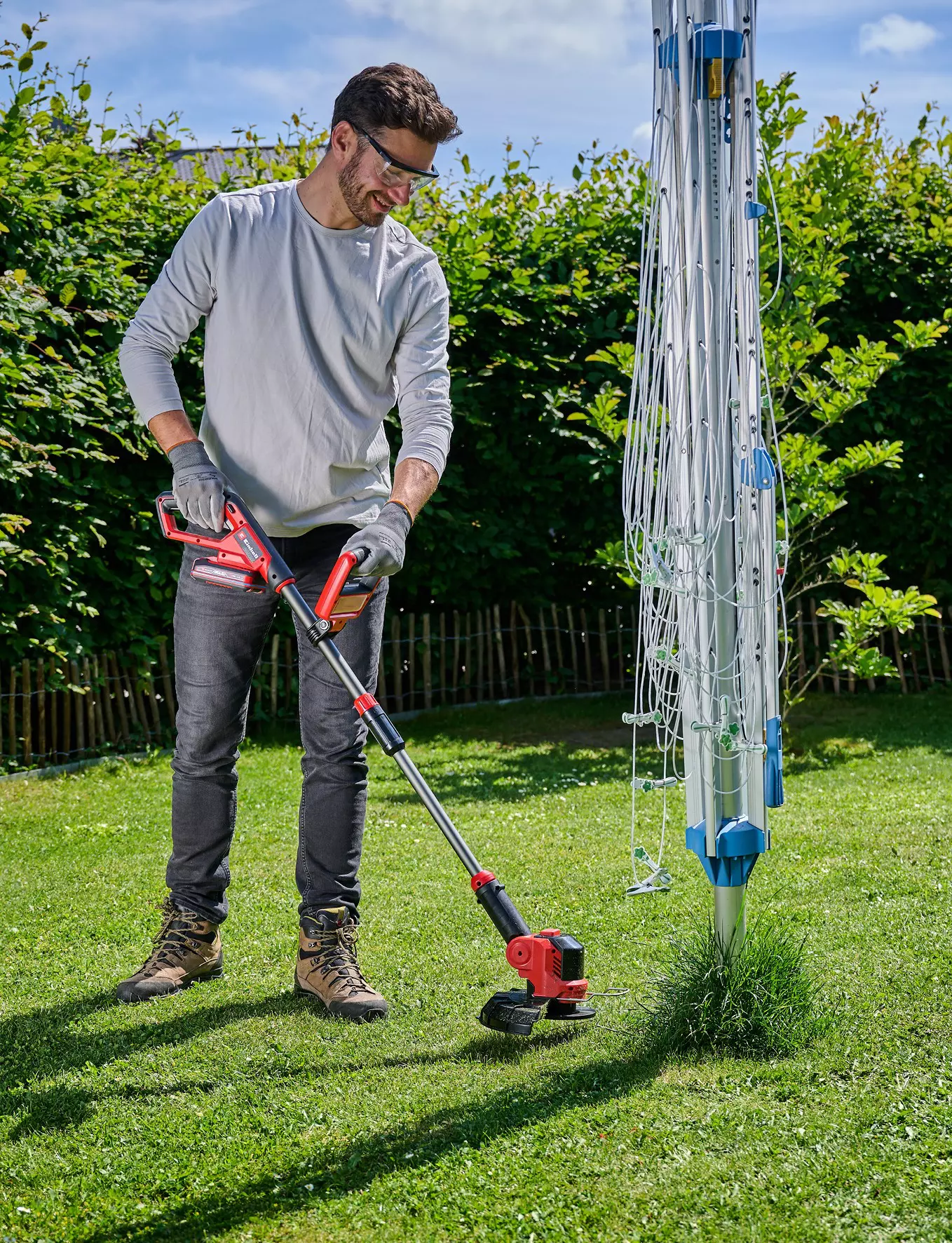 einhell-expert-cordless-lawn-trimmer-3411255-example_usage-001