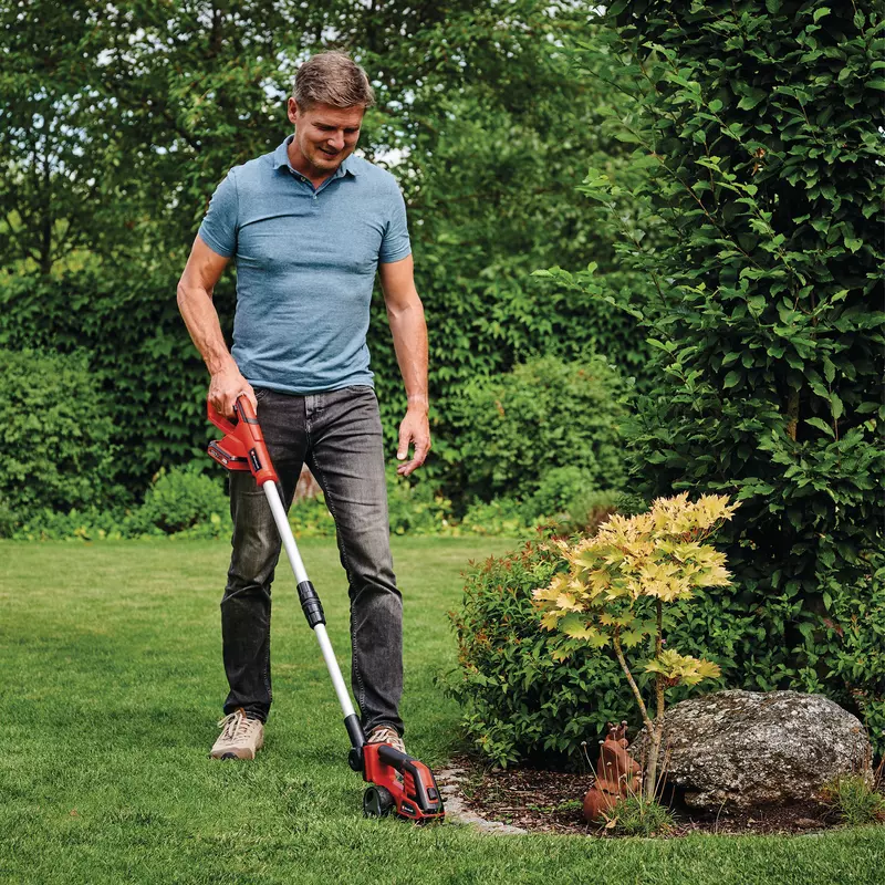 einhell-expert-cordless-grass-and-bush-shear-3410316-example_usage-001