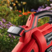 ozito-cordless-leaf-blower-3000803-detail_image-102