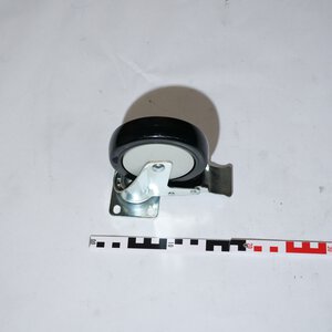 swivel wheel