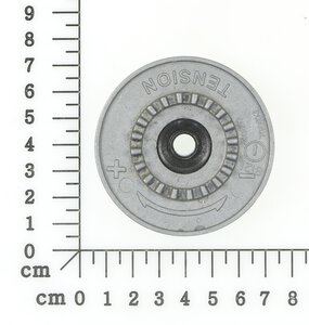 chain tensioning wheel
