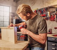 einhell-expert-cordless-drill-4513870-example_usage-001
