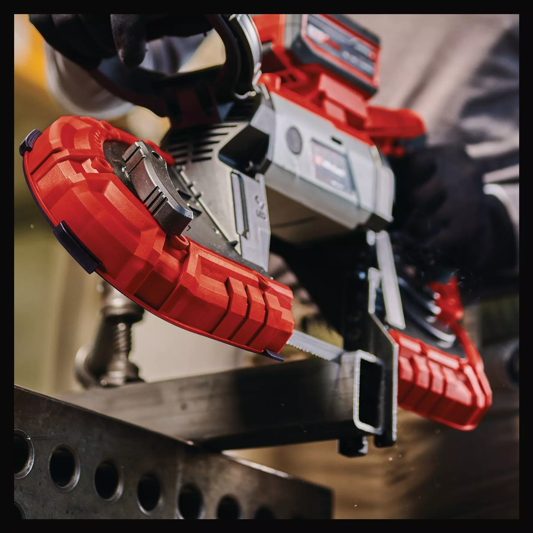 einhell-expert-cordless-band-saw-4504216-detail_image-001