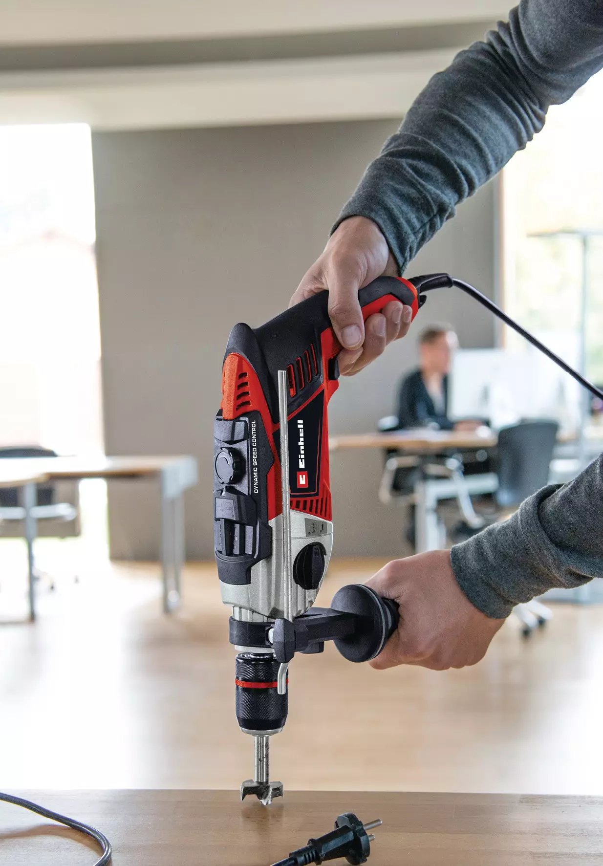 einhell-expert-plus-hammer-drill-4259620-example_usage-001