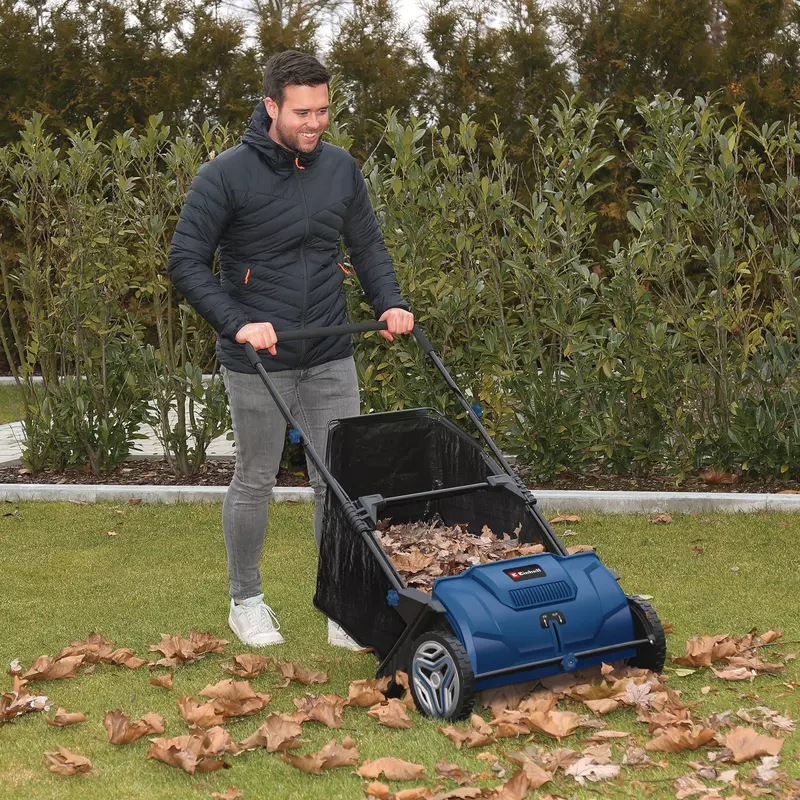 einhell-blue-leaf-and-lawn-collector-3414180-example_usage-001