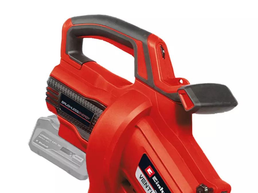 Griffbereich des Einhell Akku-Laubsaugers VENTURRO 18/210 mit Hauptgriff und verstellbarem Zusatzhandgriff.