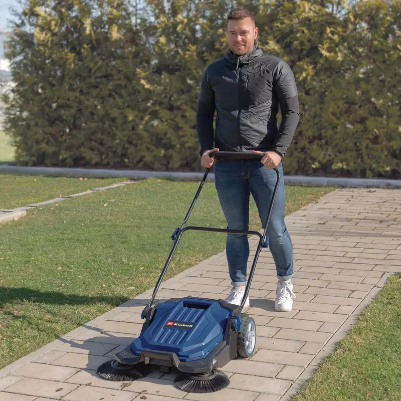 einhell-blue-push-sweeper-2352030-example_usage-001
