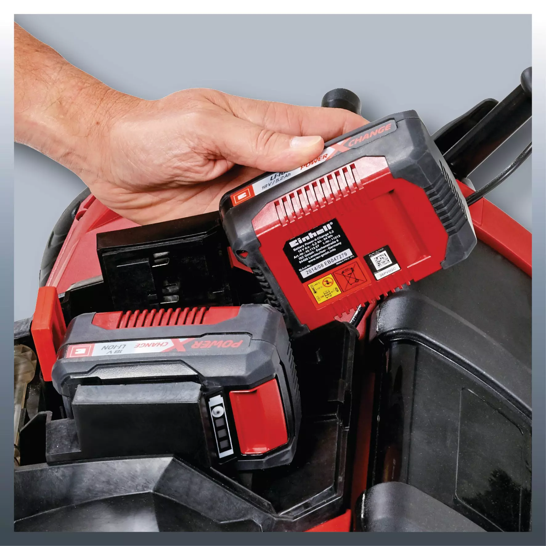 einhell-expert-cordless-scarifier-aerator-3420650-detail_image-107