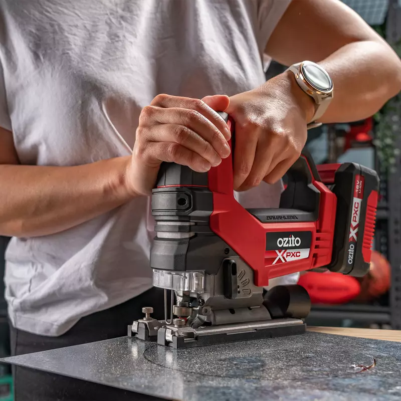 PXBJSS 018 Cordless Jig Saw