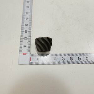 pinion gear