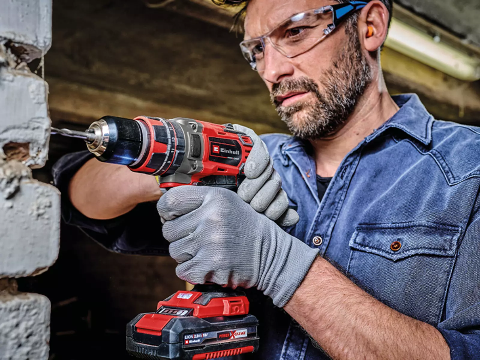 Handy-and-powerful