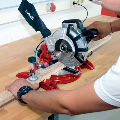 einhell-classic-mitre-saw-4300295-example_usage-101