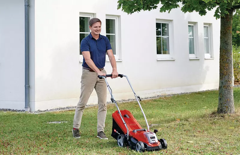 einhell-expert-cordless-lawn-mower-3413266-example_usage-001