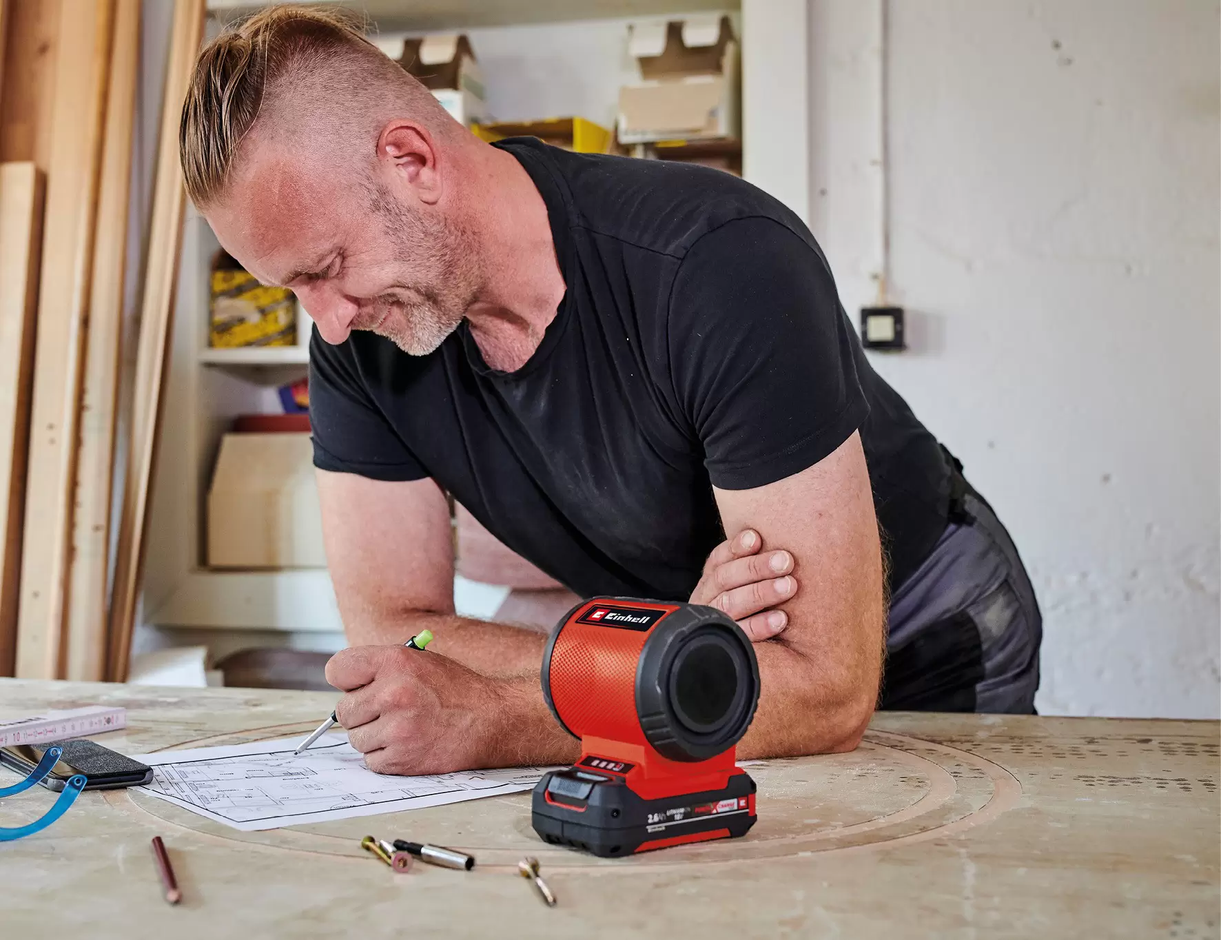 einhell-classic-cordless-speaker-4514150-example_usage-001