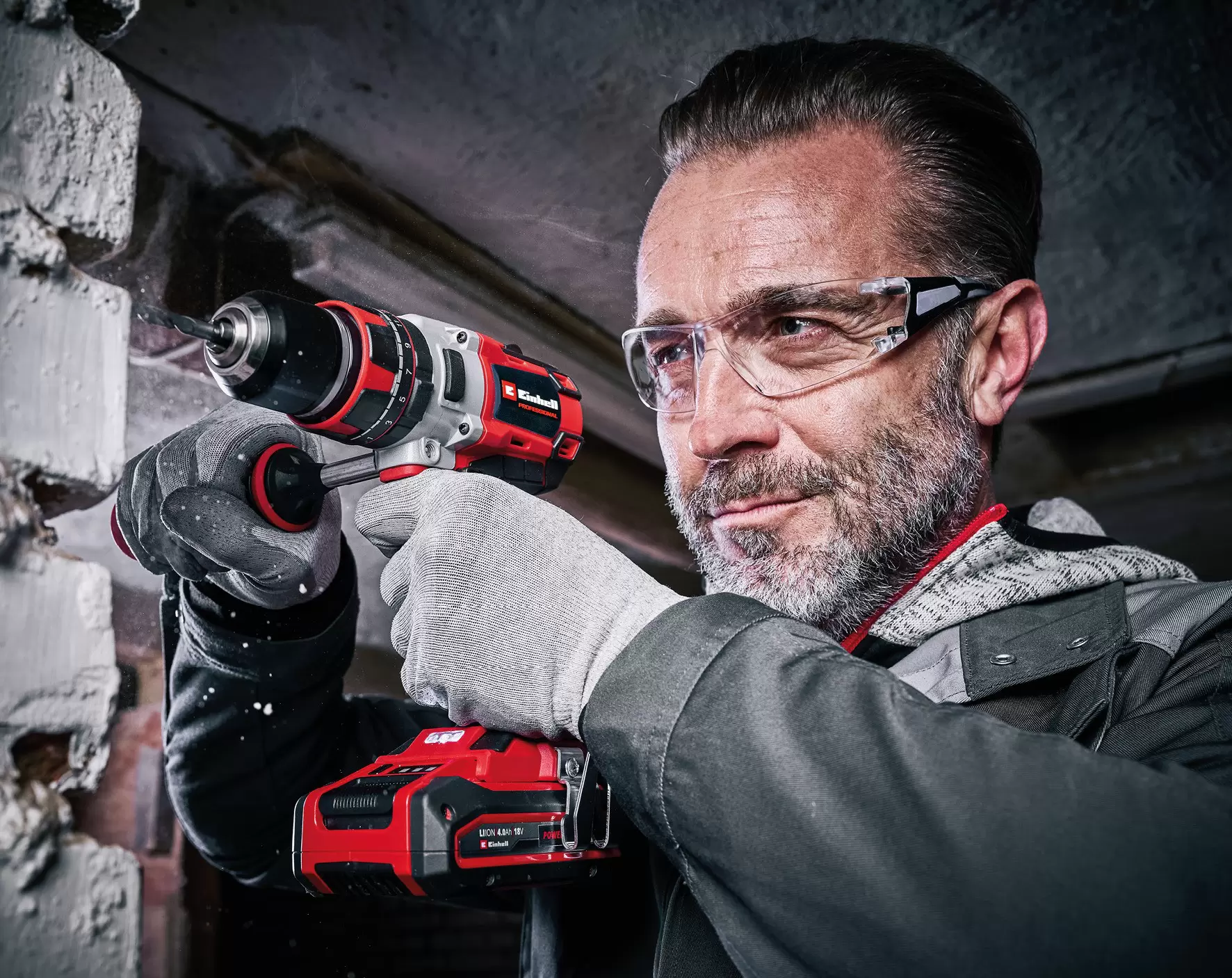 einhell-professional-cordless-impact-drill-4514305-example_usage-001