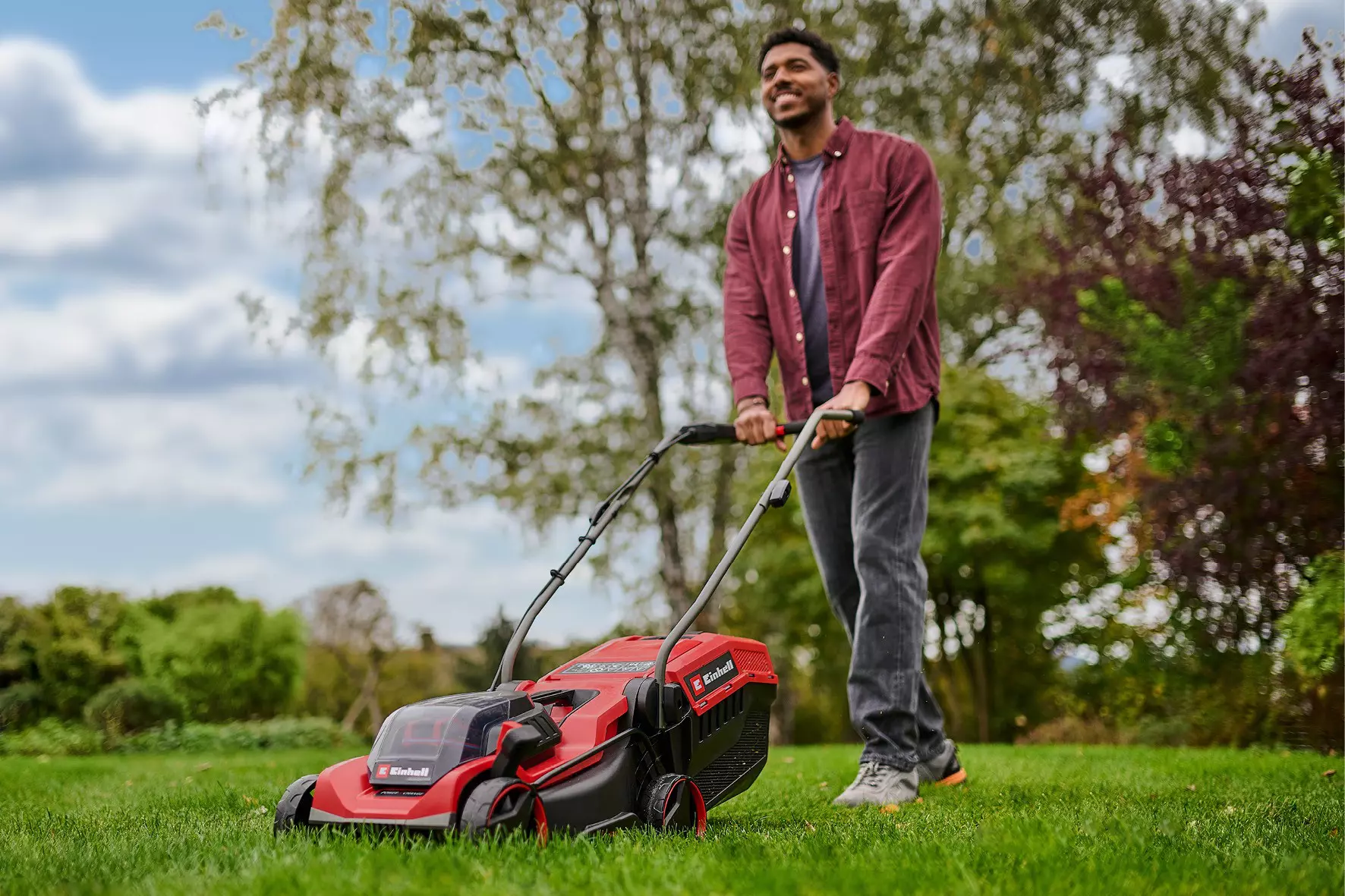 einhell-expert-cordless-lawn-mower-3413370-example_usage-001