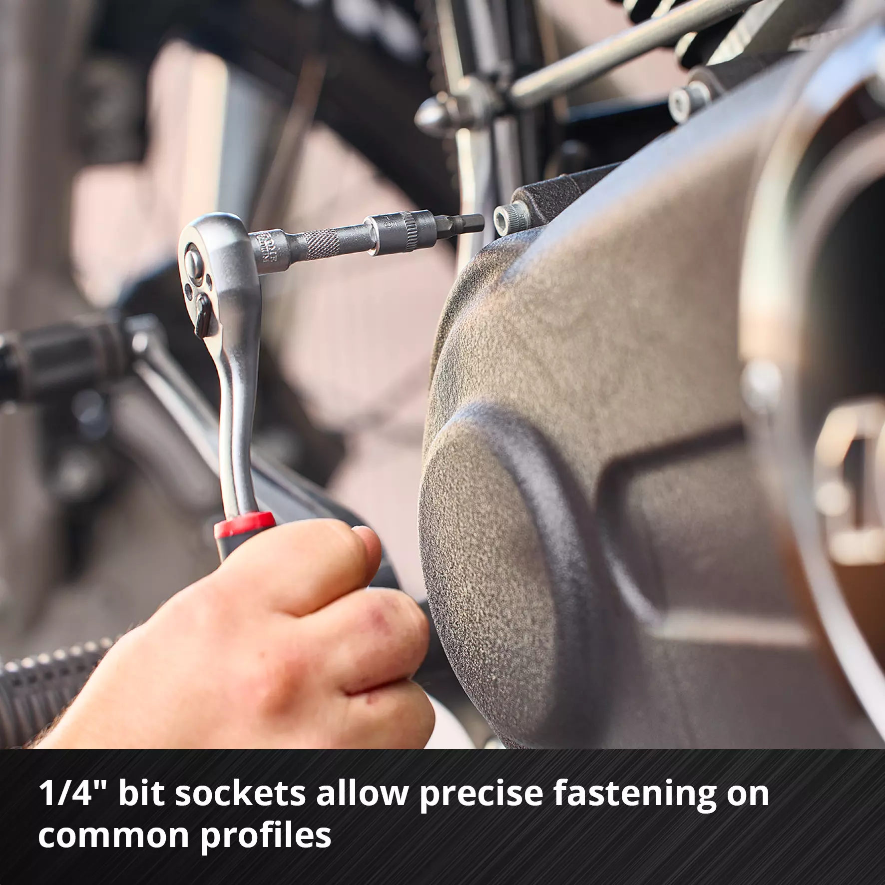 einhell-handtools-tool-case-sets-49370515-detail_image-001