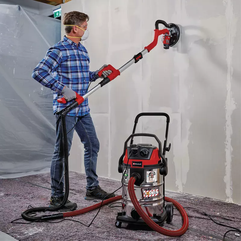 einhell-wet-dry-vacuum-cleaner-elect-2342466-example_usage-001