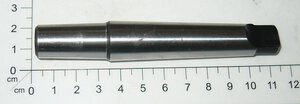 Chuck connect pole