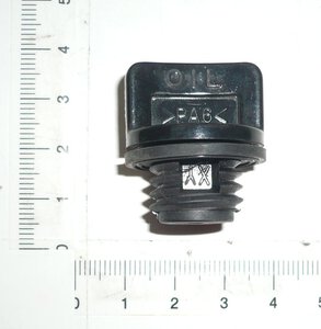 OIL FILLER PLUG