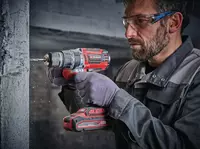 einhell-professional-cordless-impact-drill-4514315-example_usage-001