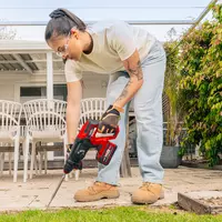 ozito-cordless-rotary-hammer-3001267-example_usage-101