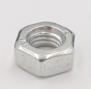 Hexagon nut M10