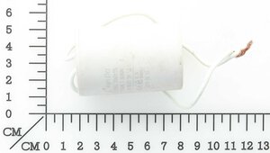 capacitor 20µF