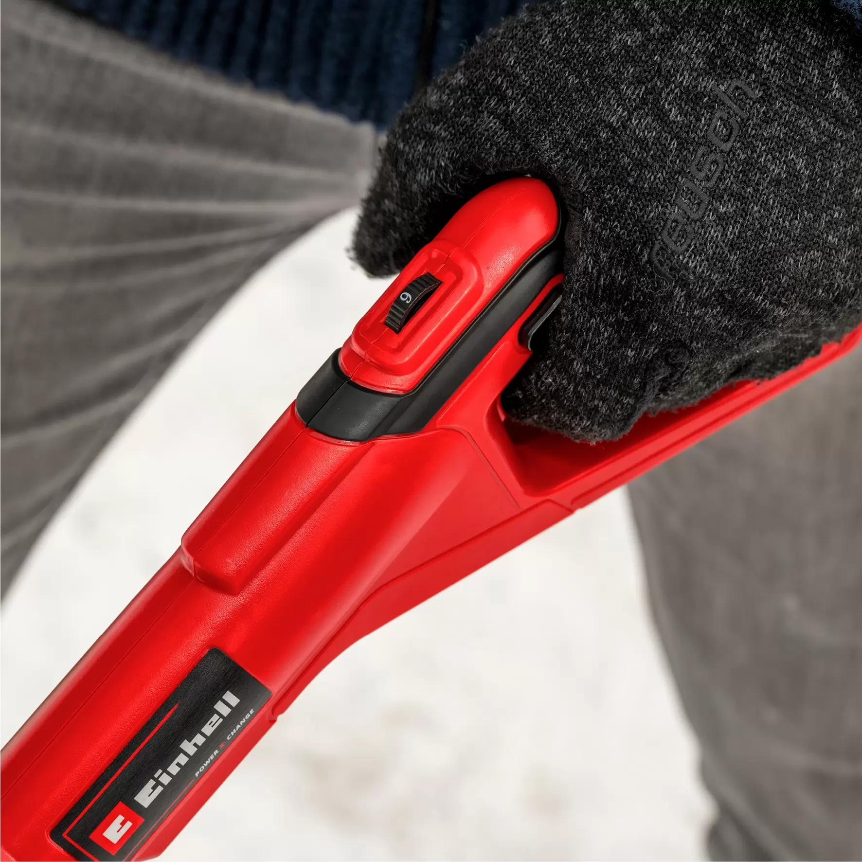einhell-expert-cordless-snow-thrower-3417035-detail_image-003