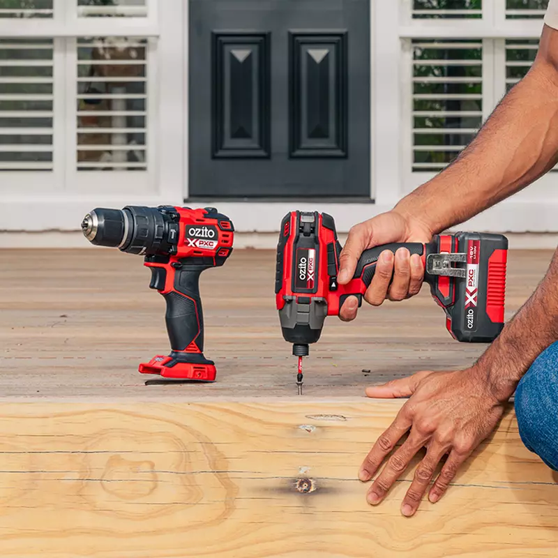 ozito-power-tool-kit-3001244-example_usage-105