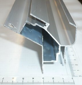 eaves gutter 2F right 1533,5mm
