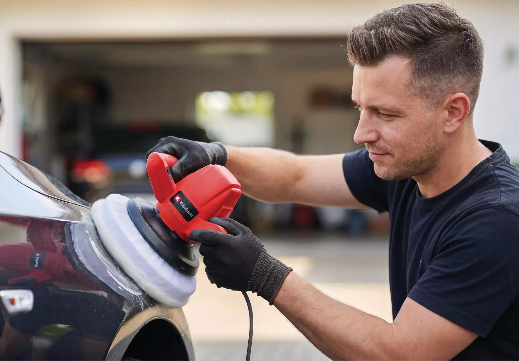 einhell-car-classic-car-polisher-2093173-example_usage-001