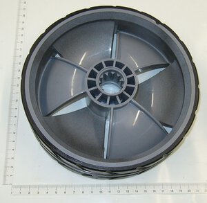 Rad vorne rechts 8"×2"