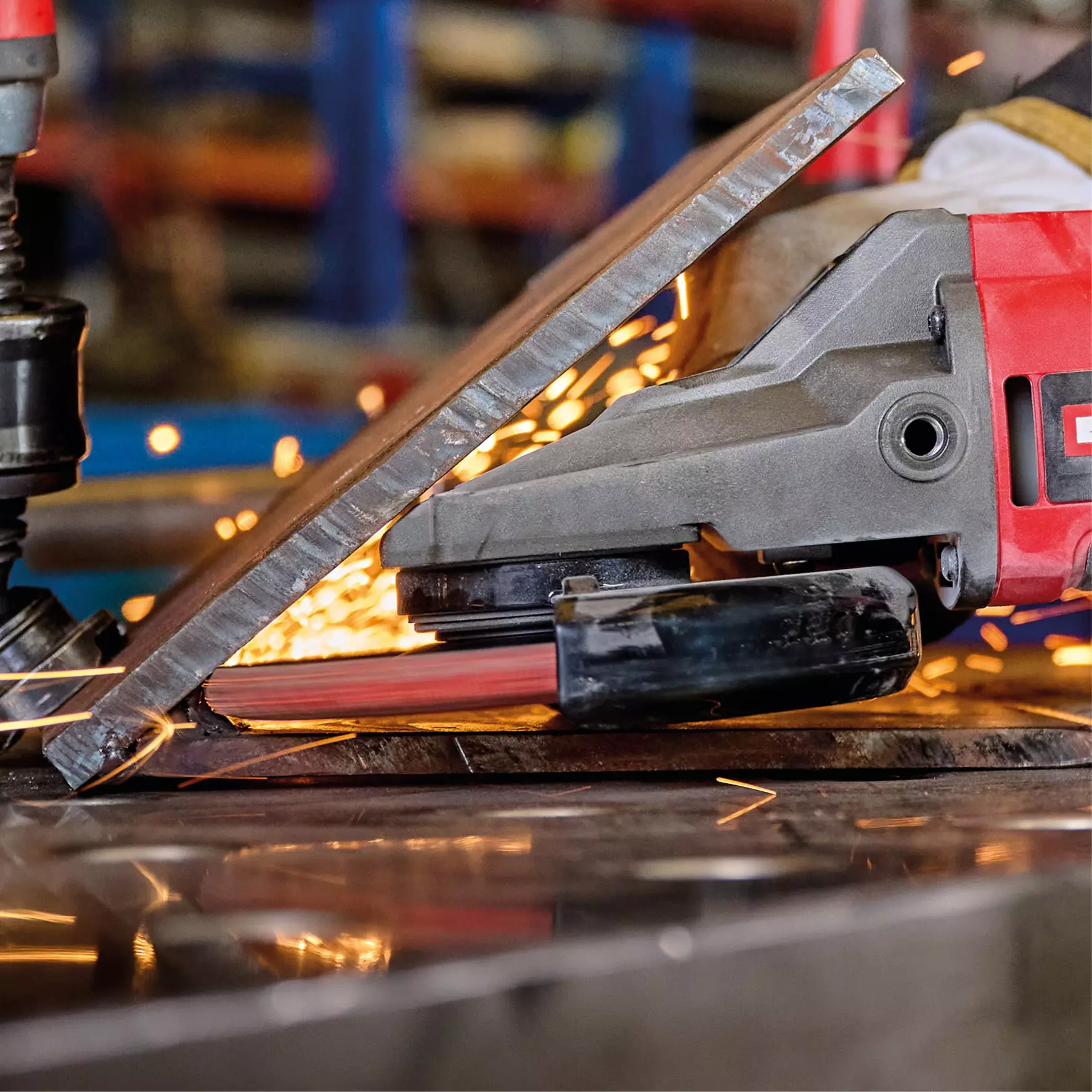 einhell-professional-cordless-angle-grinder-4431175-detail_image-001