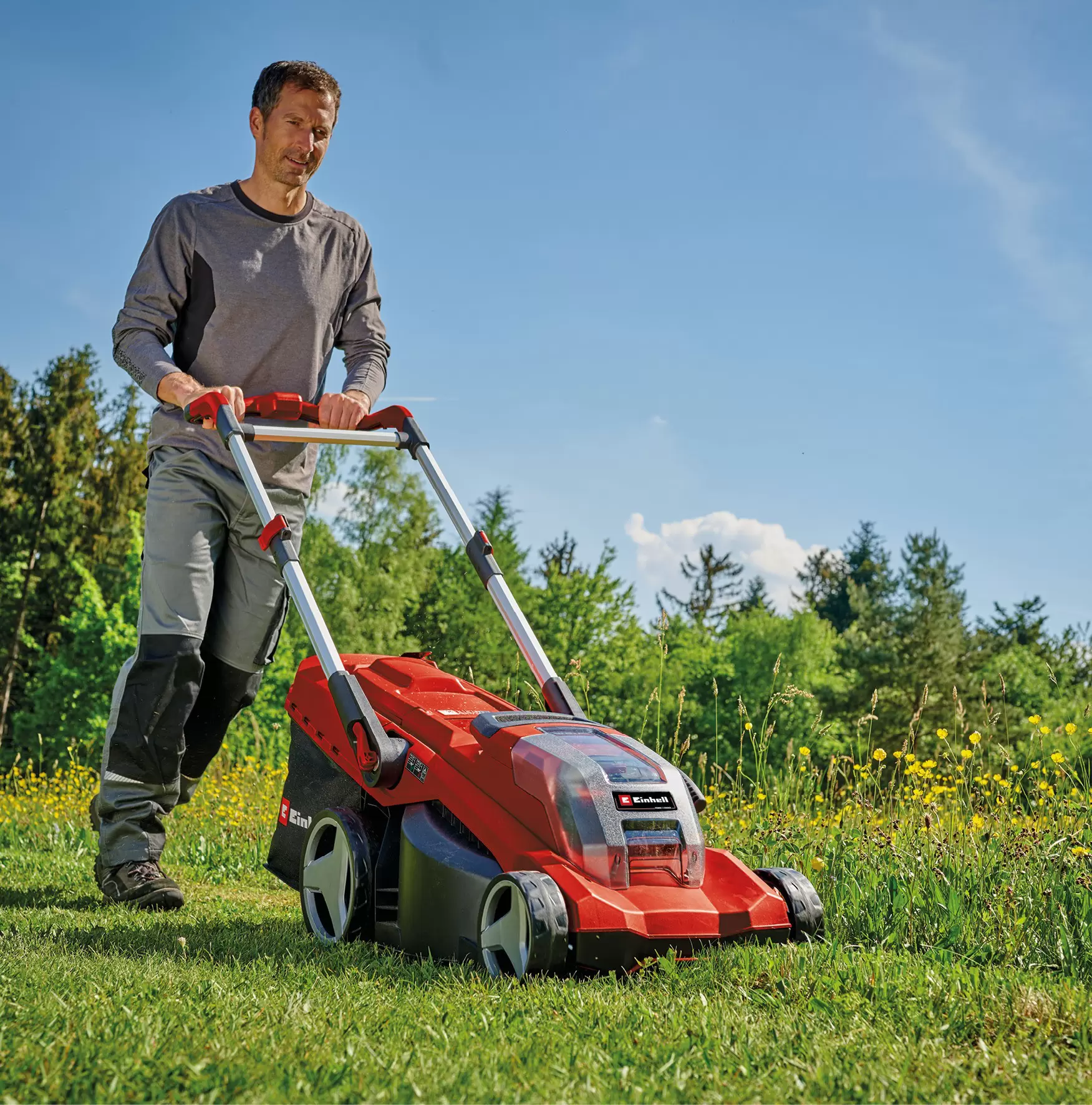 einhell-professional-cordless-lawn-mower-3413292-example_usage-001