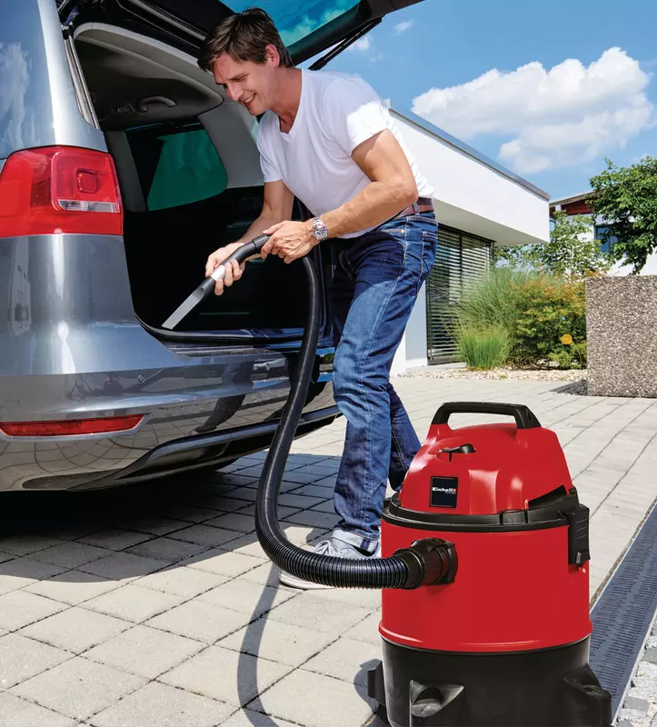 einhell-classic-wet-dry-vacuum-cleaner-elect-2342430-example_usage-001