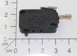Ein-/Ausschalter 16A 35V DC