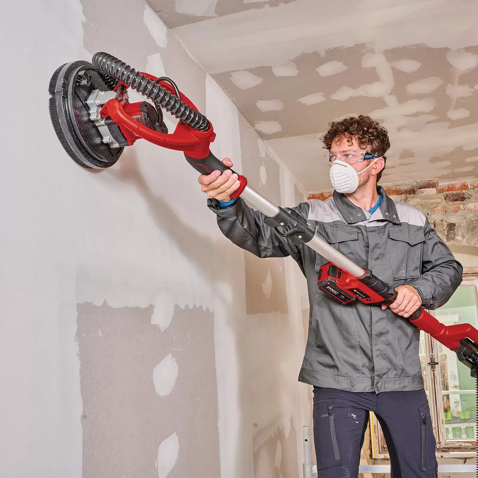 einhell-professional-cordless-drywall-sander-3001471-example_usage-001