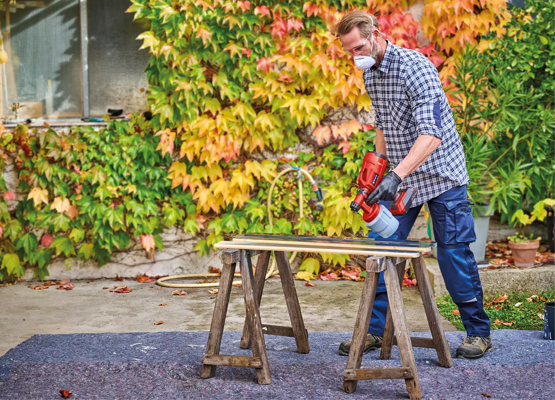 einhell-classic-clpaint-spray-sys-spray-gun-4260025-example_usage-001