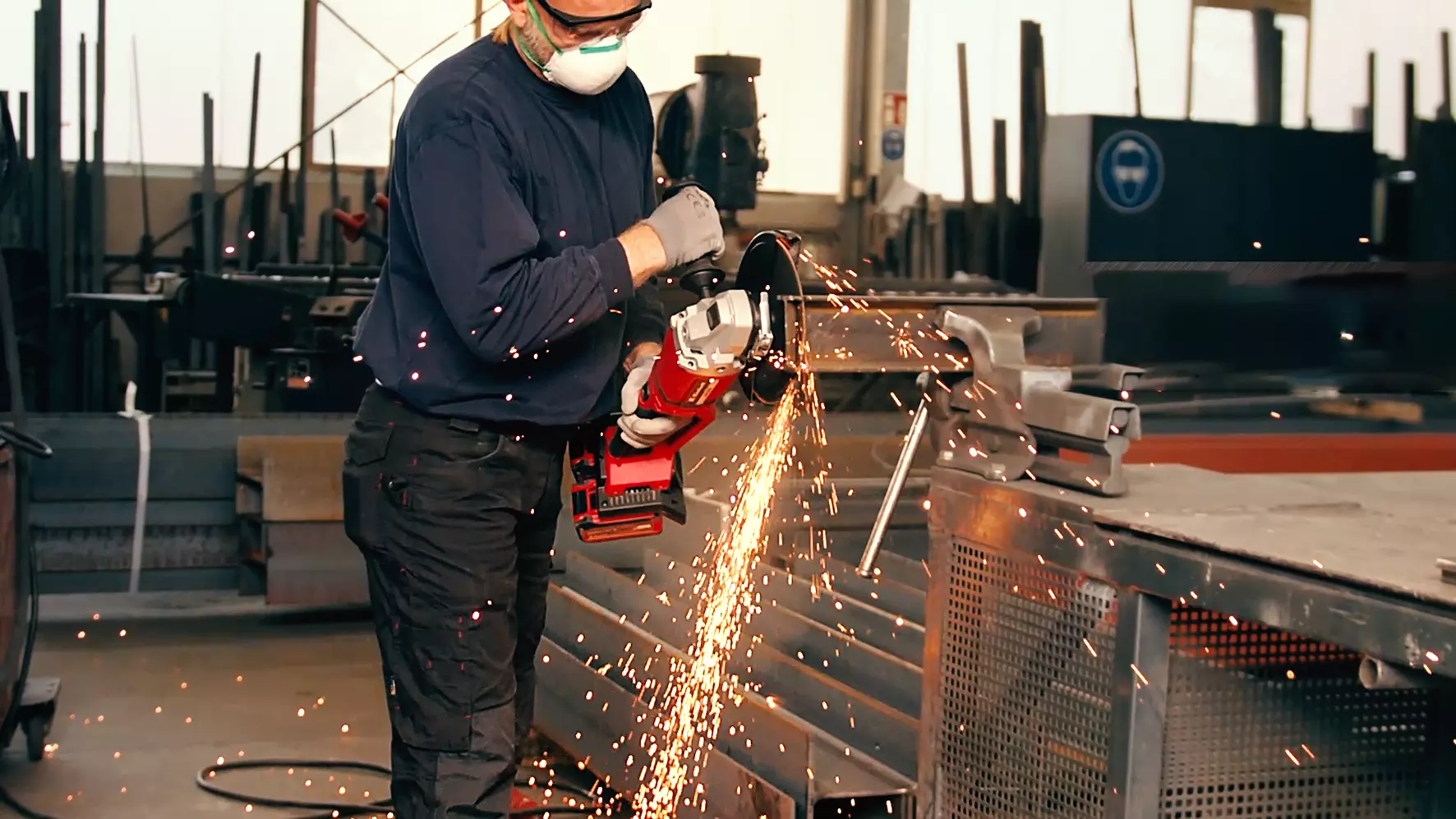 einhell-accessory-kwb-cutting-discs-49711523-example_usage-800