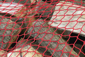 Trailer net in carrier bag