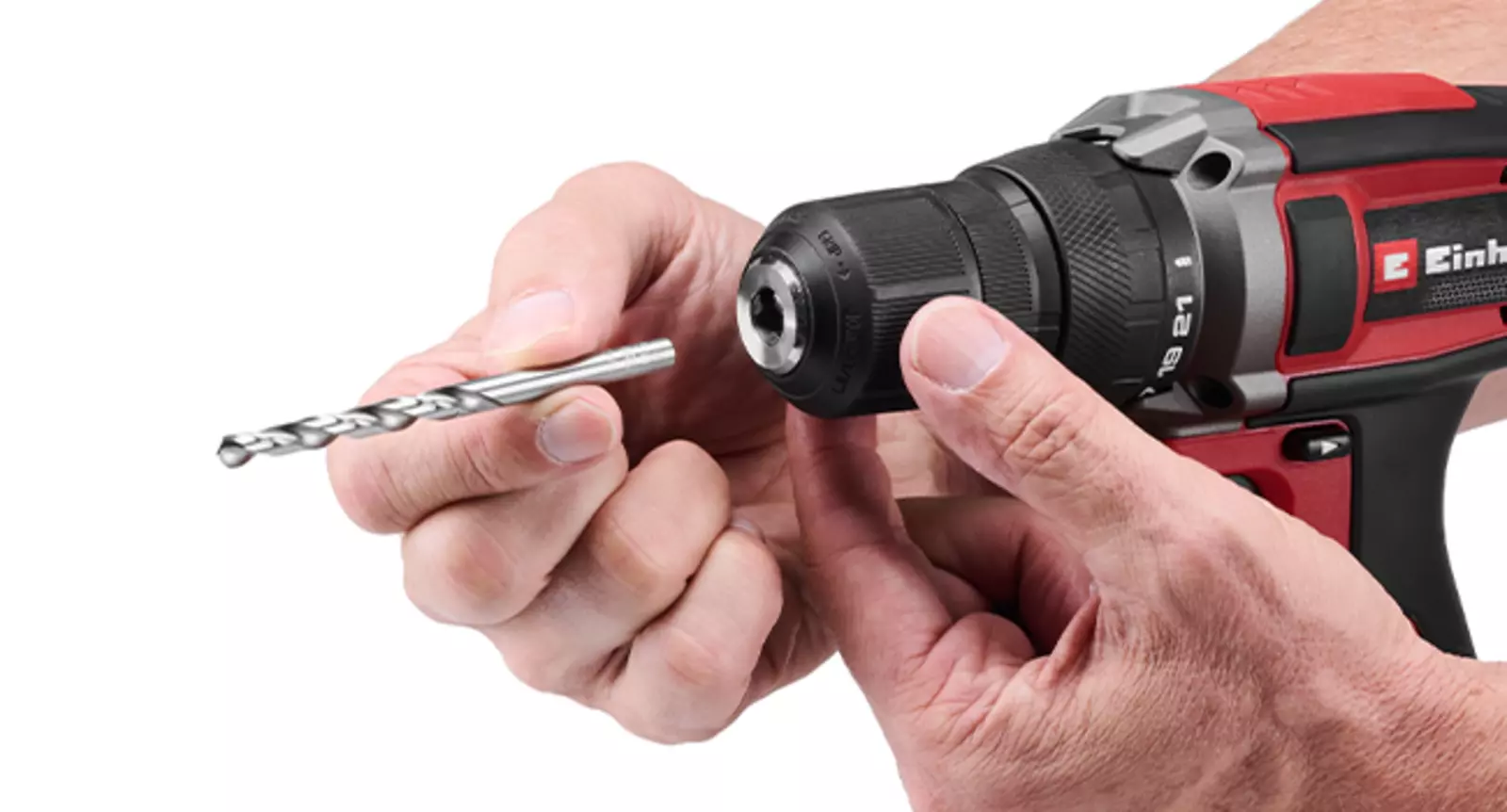 One hand inserts a drill into the chuck of the Einhell cordless drill TC-CD 18/38 Li - Solo.