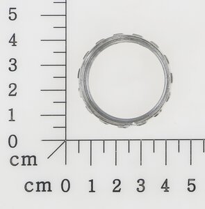 fixed ring