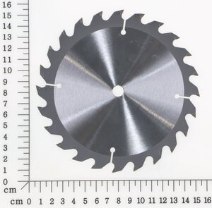 saw blade (McKenzie)