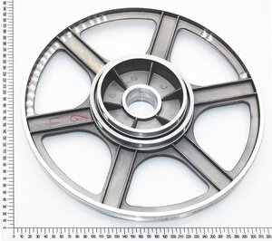 lower belt wheel