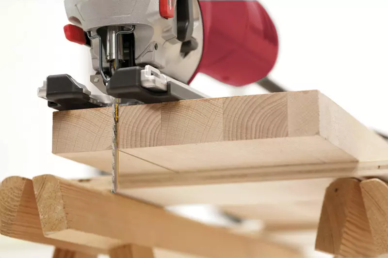 kwb-diy-jigsaw-blades-49625620-example_usage-202